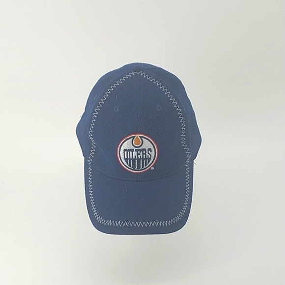 Edmonton Oliers hockey cap - Picture 1 of 3